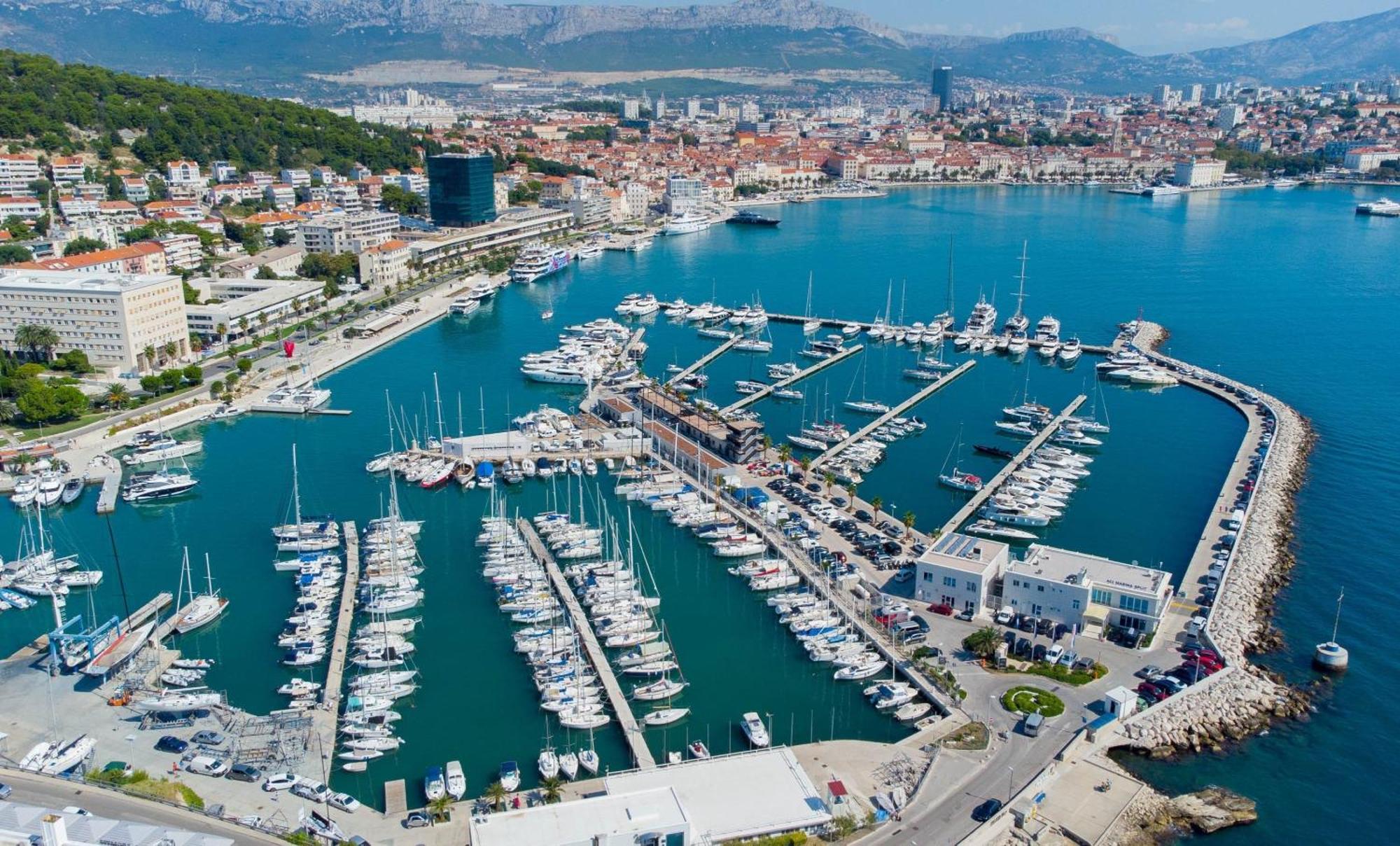 Adriatic Retreat Meje, 4 Min Walk To The Beach Split Bagian luar foto